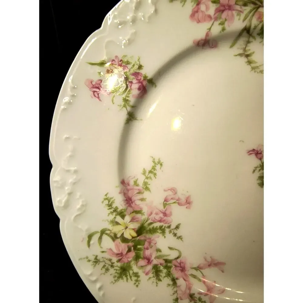 1906.  Bread or Dessert Plate A. Lanternier Limoges France Pink Floral